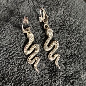 Silver Tone Serpent Snake Reptile Earrings Women’s Witchcore Occult Accessories